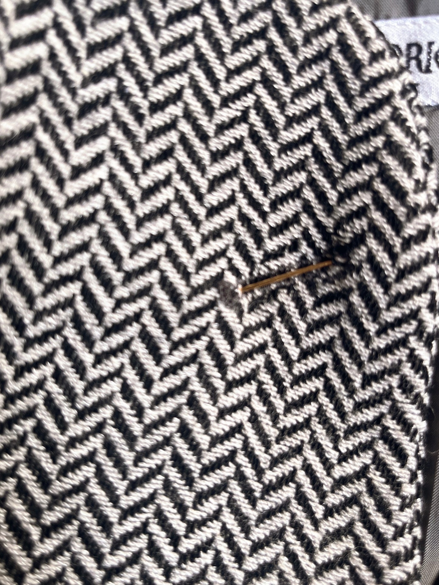 Givenchy 1979 logo brooch