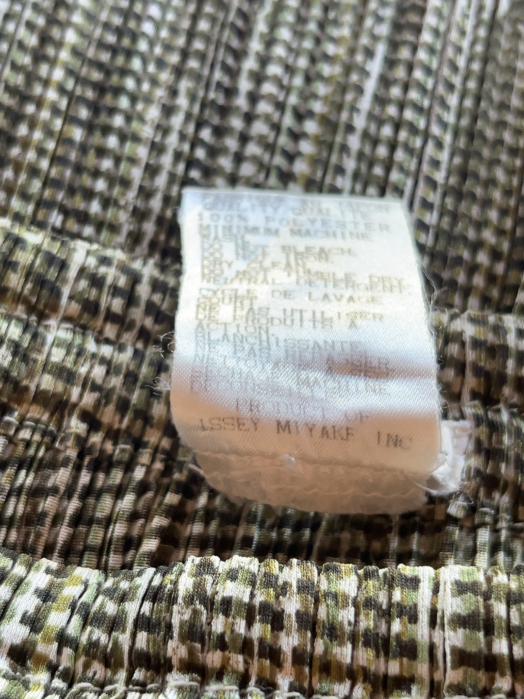ISSEY MIYAKE - PLEATS PLEASE skirt
