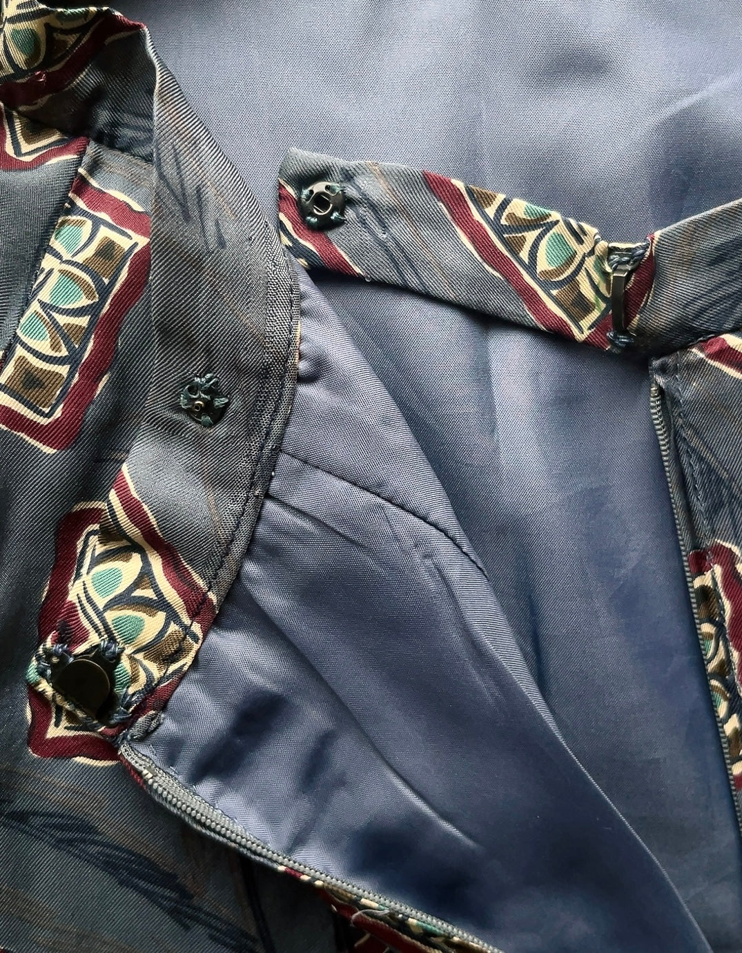 90s vintage silk pattern mini skirt