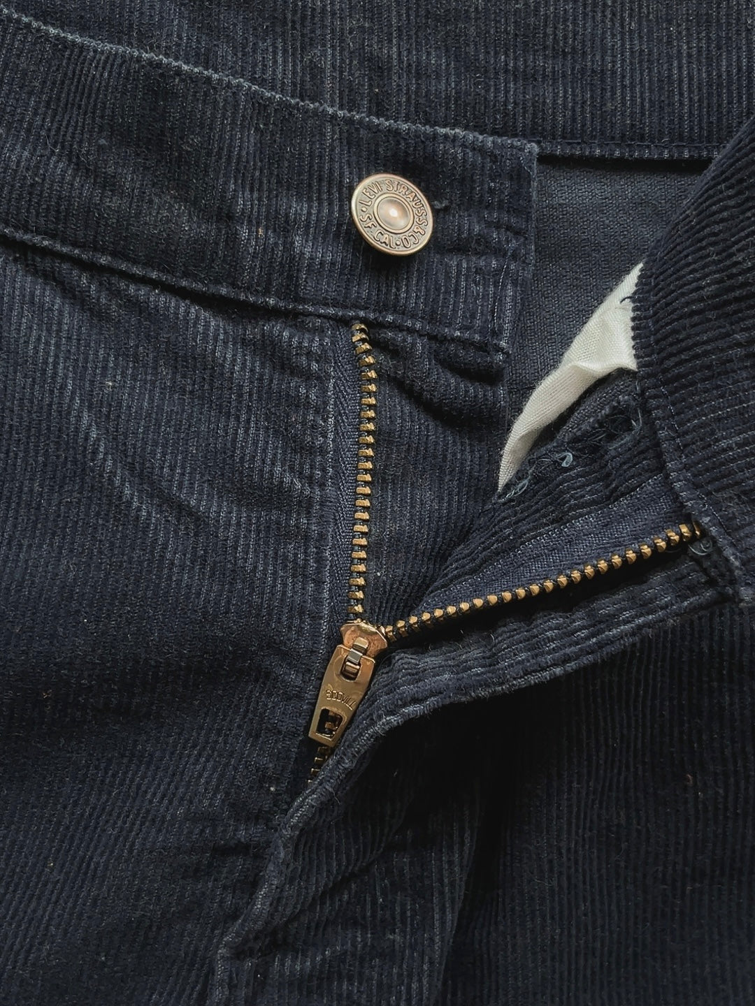 Levi’s vintage navy corduroy pants