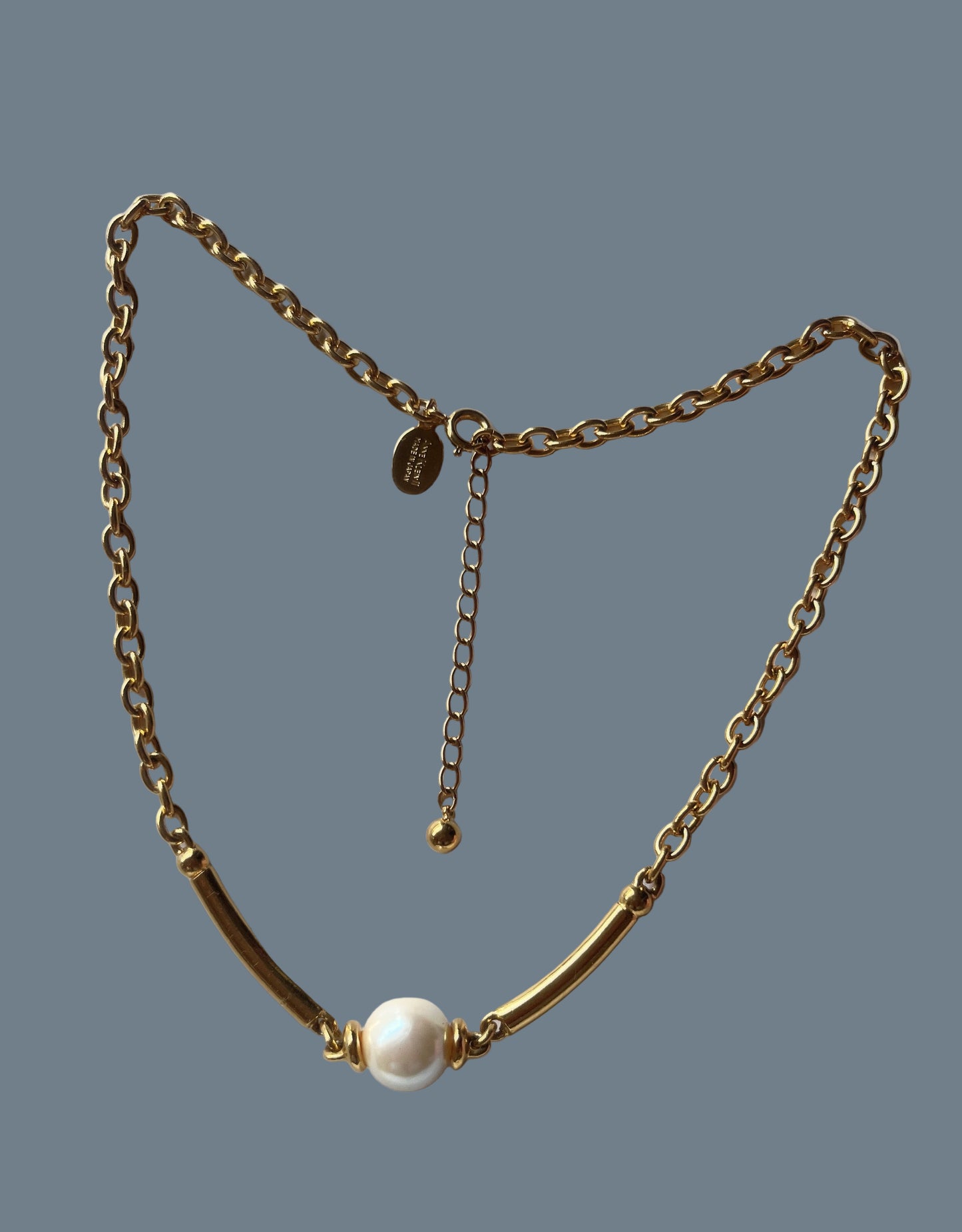 vintage Anne Klein pearl necklace