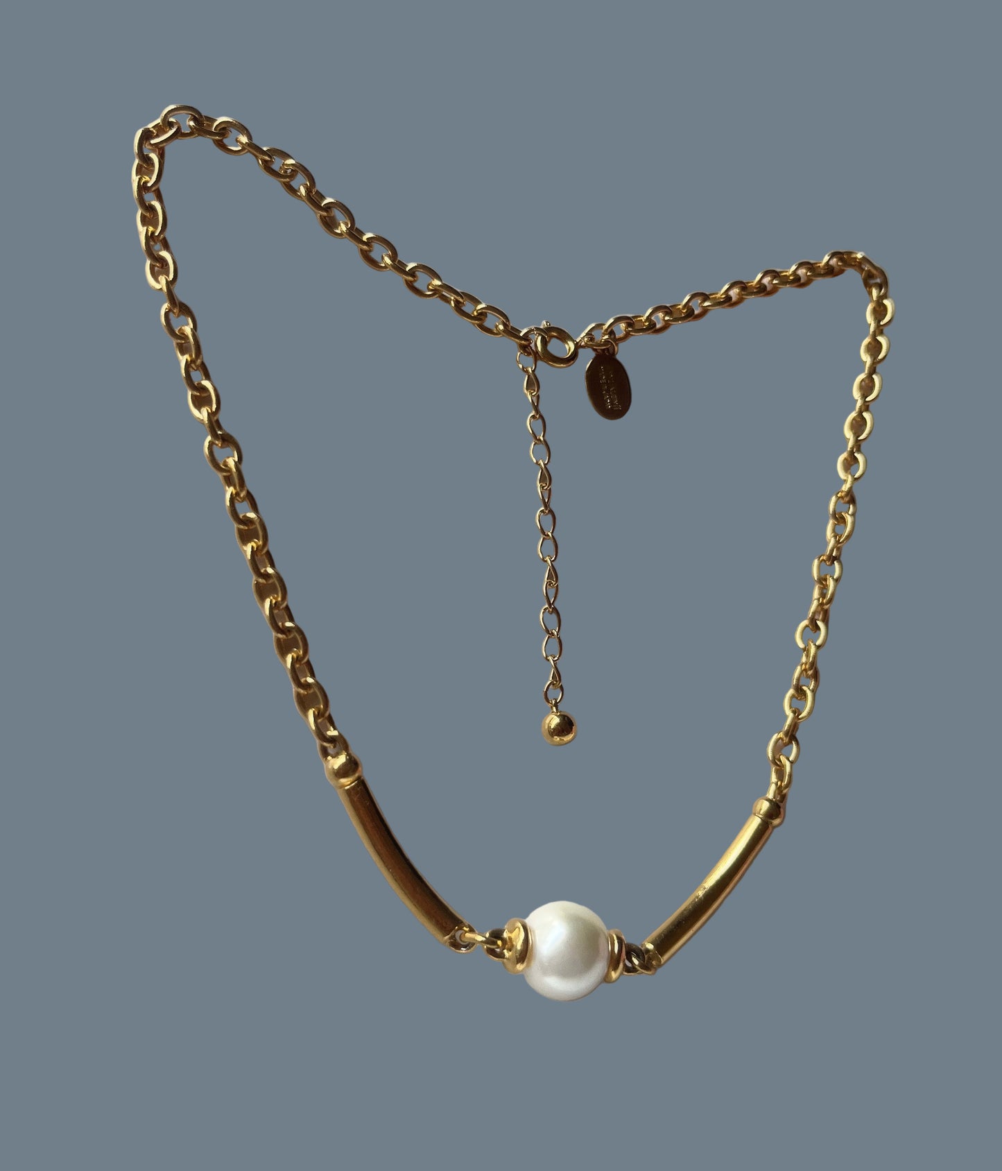 vintage Anne Klein pearl necklace