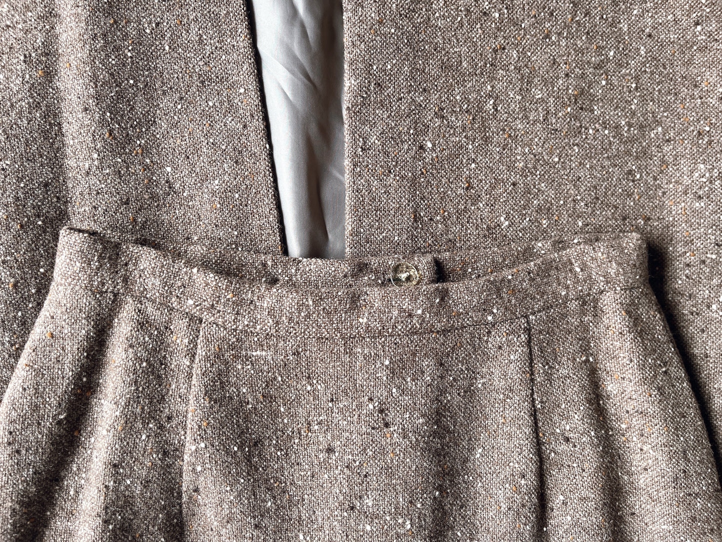 CALVIN KLEIN vintage tweed skirt