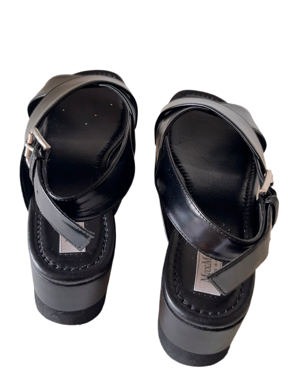 Max Mara black leather sandals