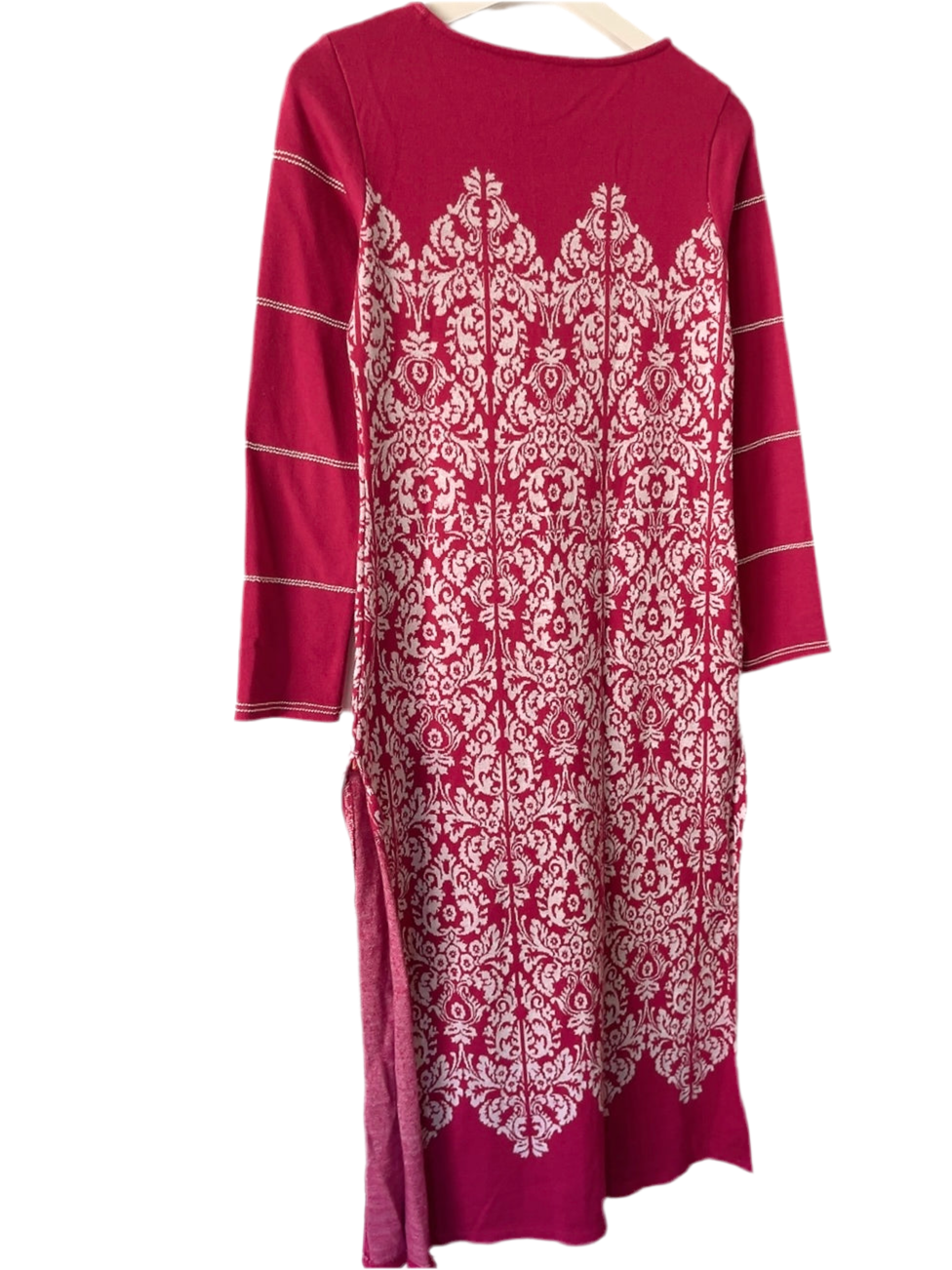 Pink × white side slit long one-onepiece