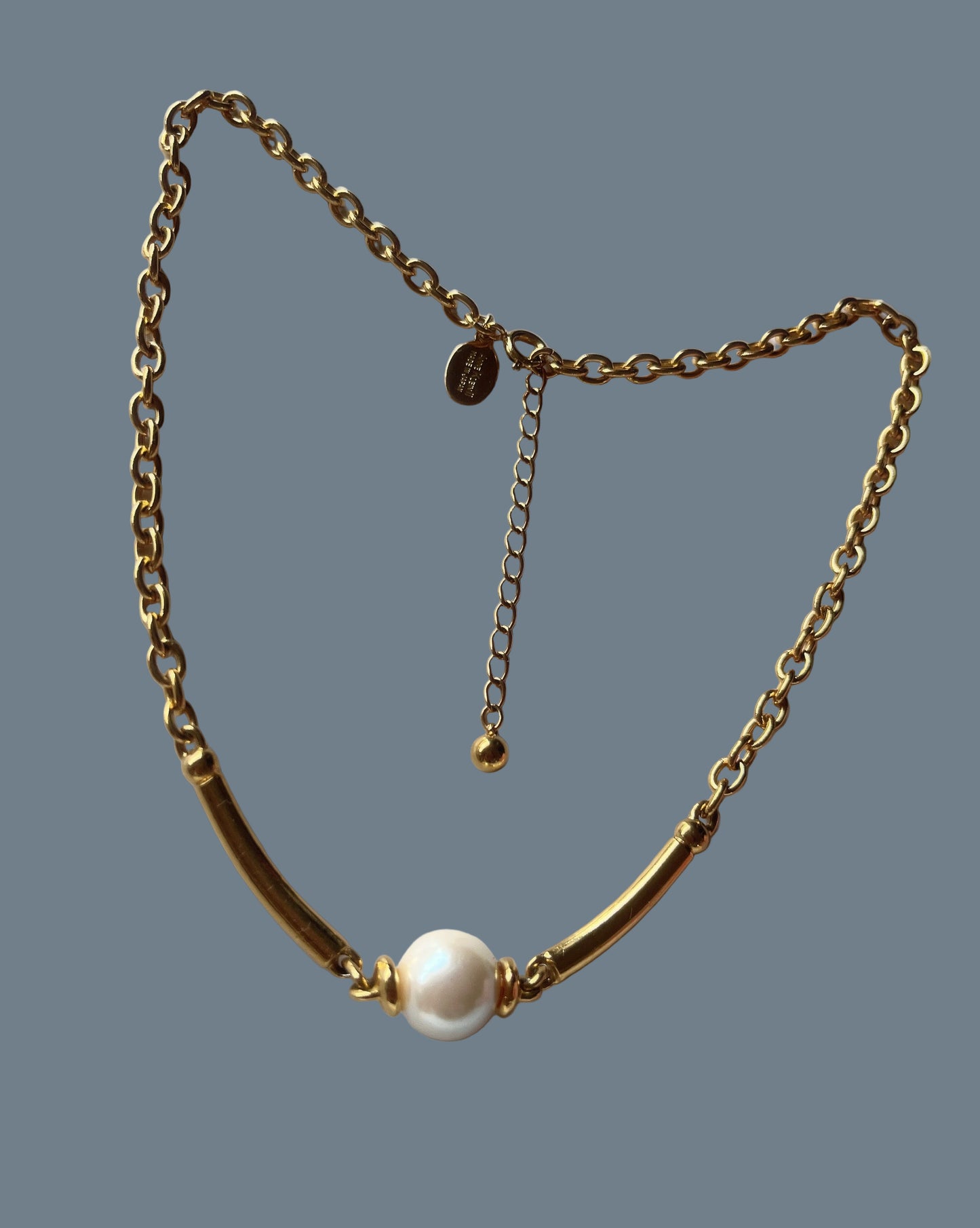 vintage Anne Klein pearl necklace