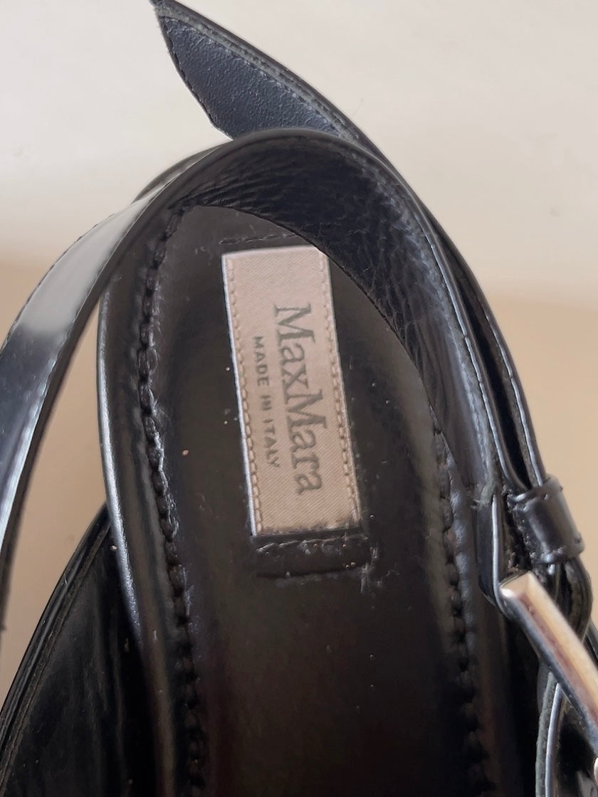 Max Mara black leather sandals