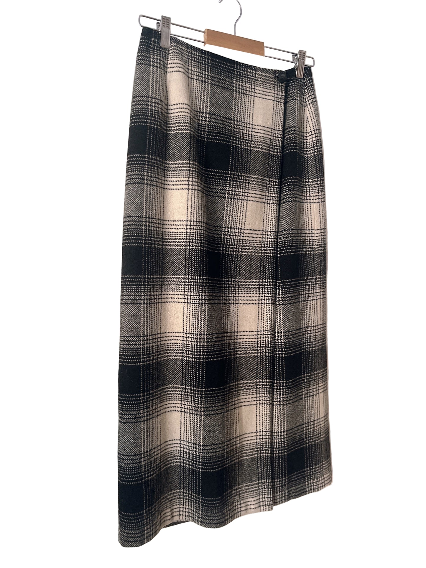 vintage b&w wrap skirt