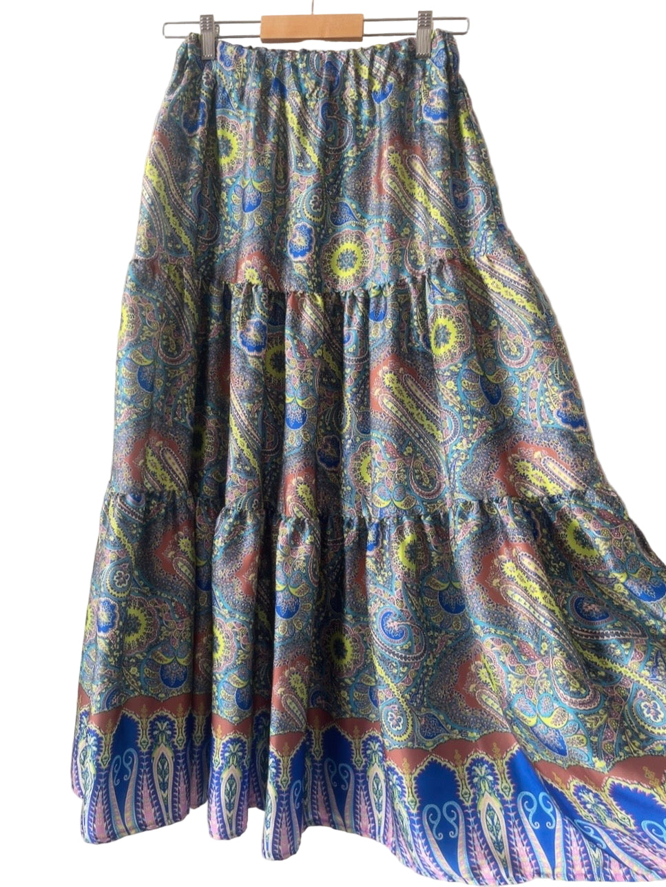 Italy made paisley long flare skirt