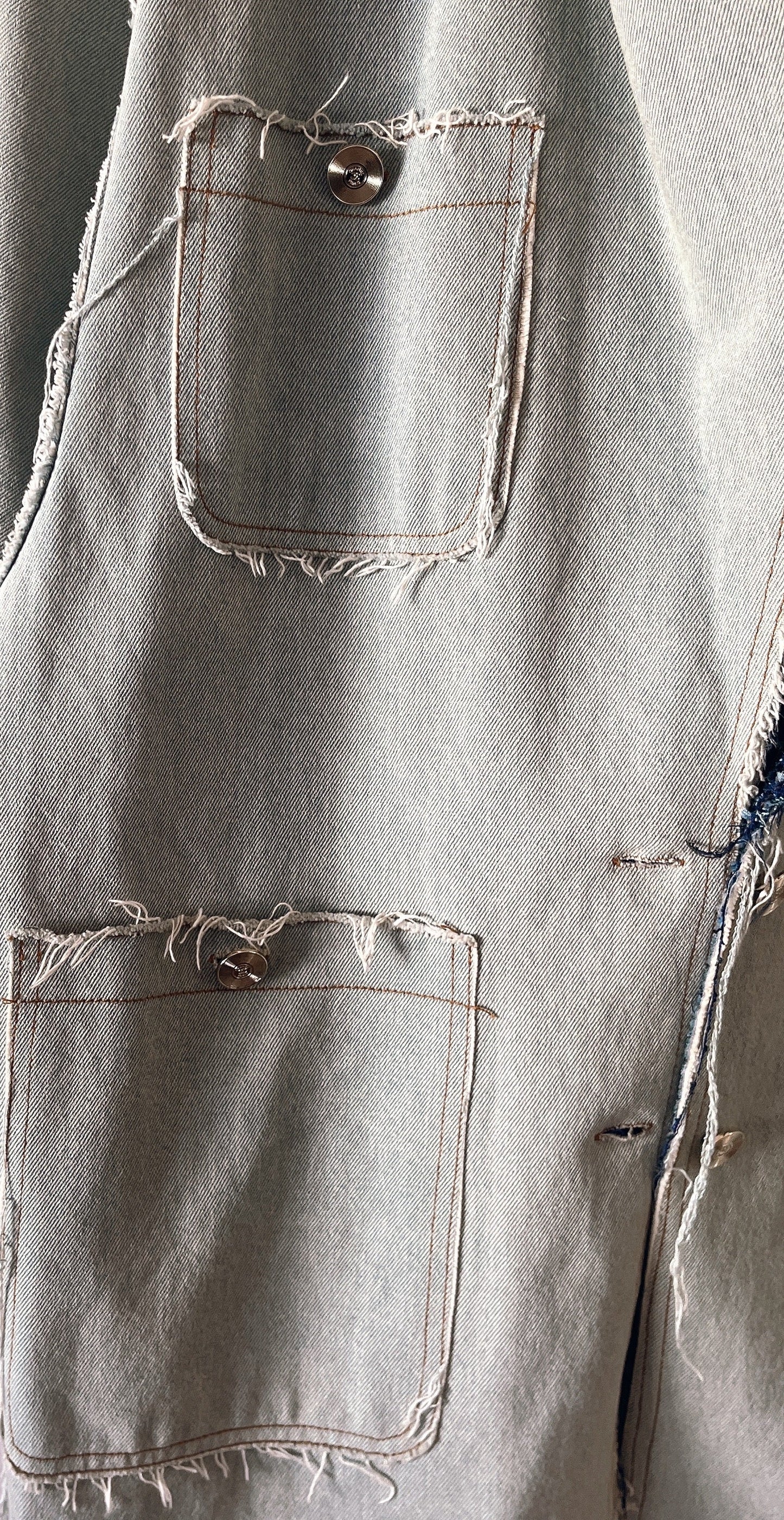 CHANEL 2019 denim jacket