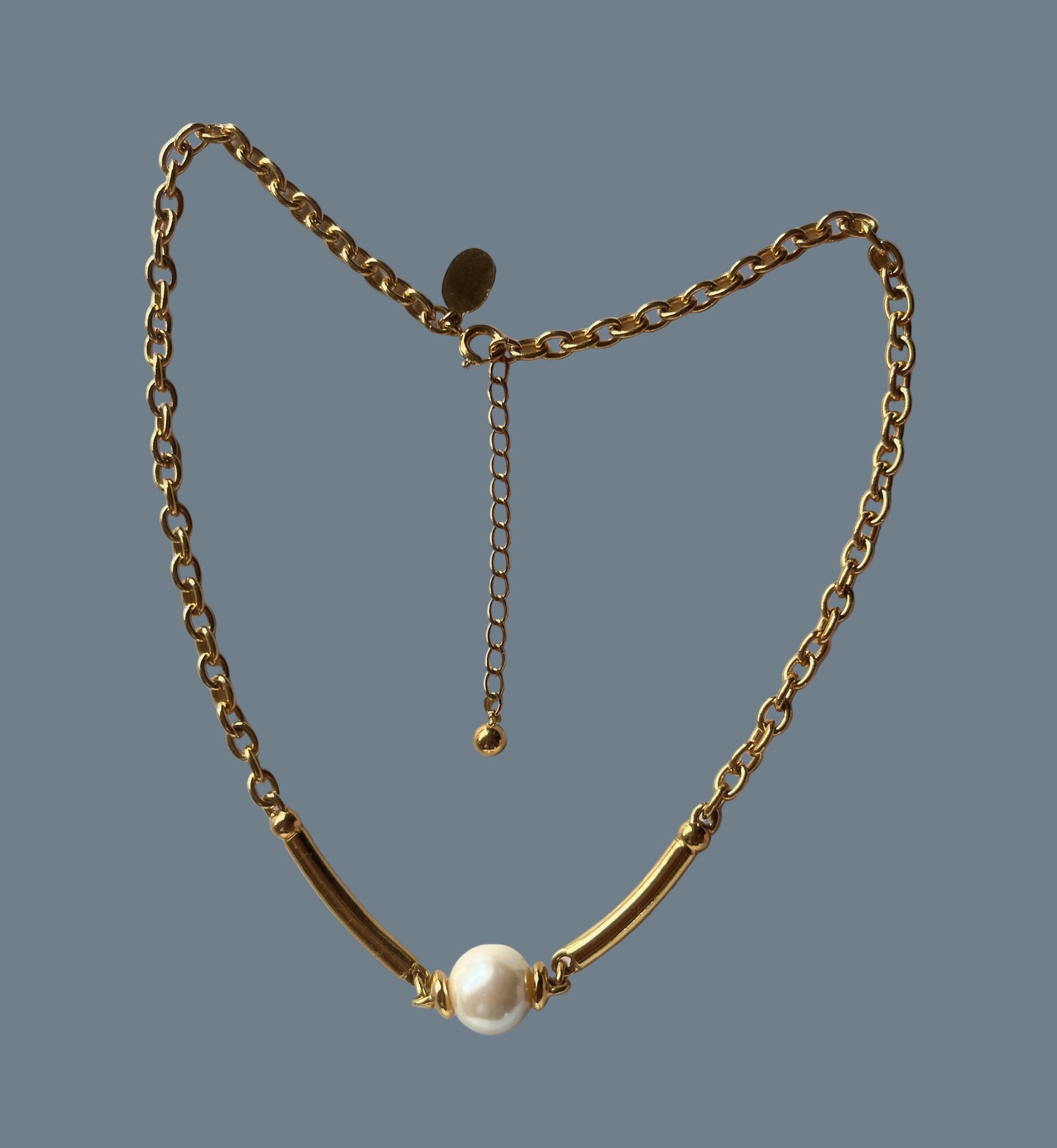 vintage Anne Klein pearl necklace