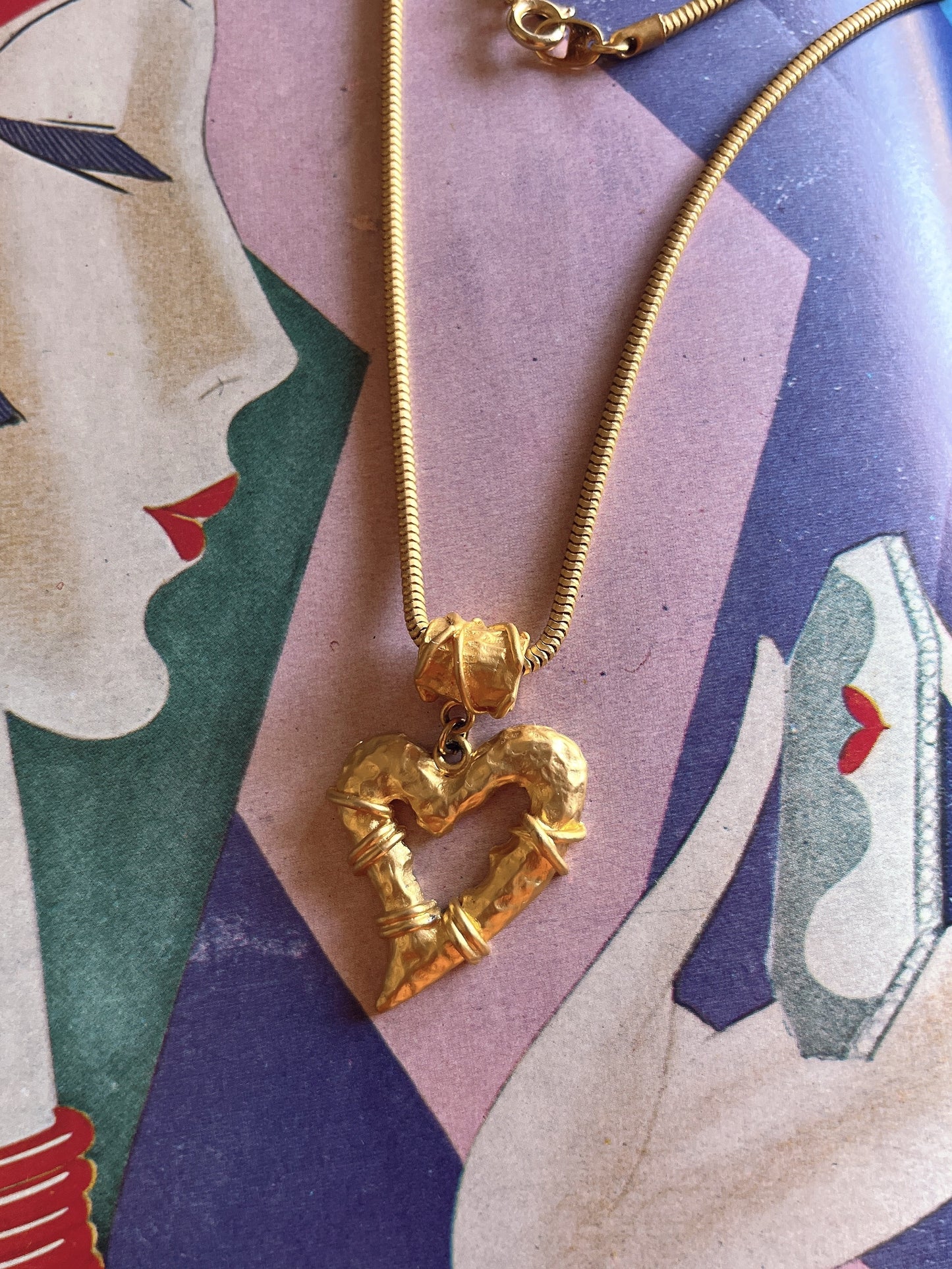 vintage matte gold ♡ necklace