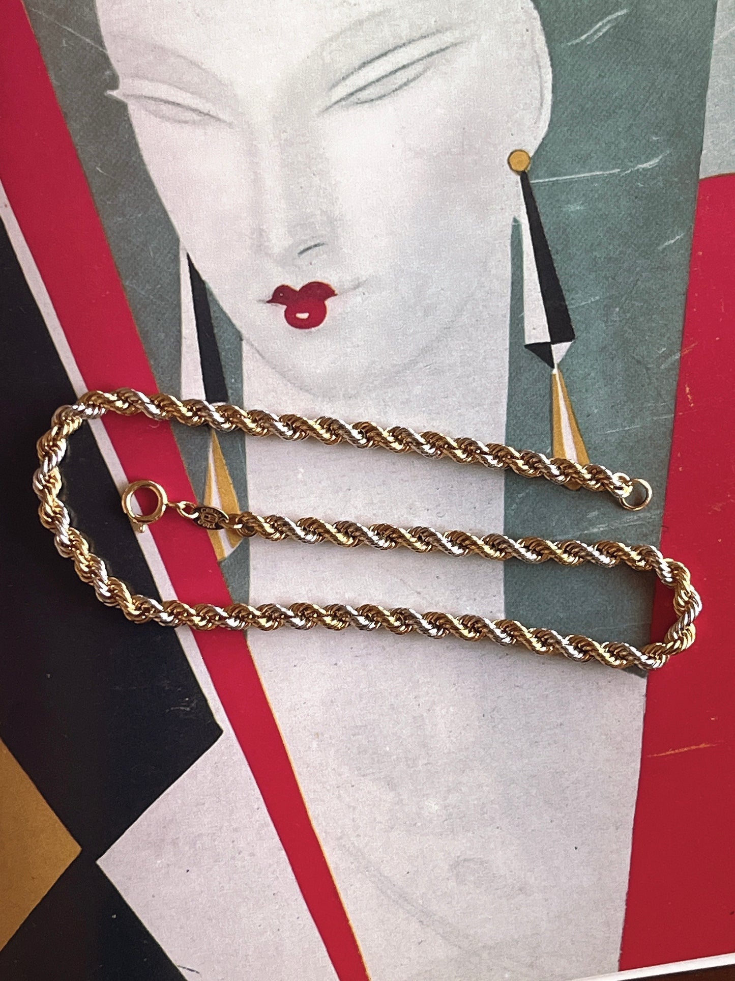 Monet twisted necklace