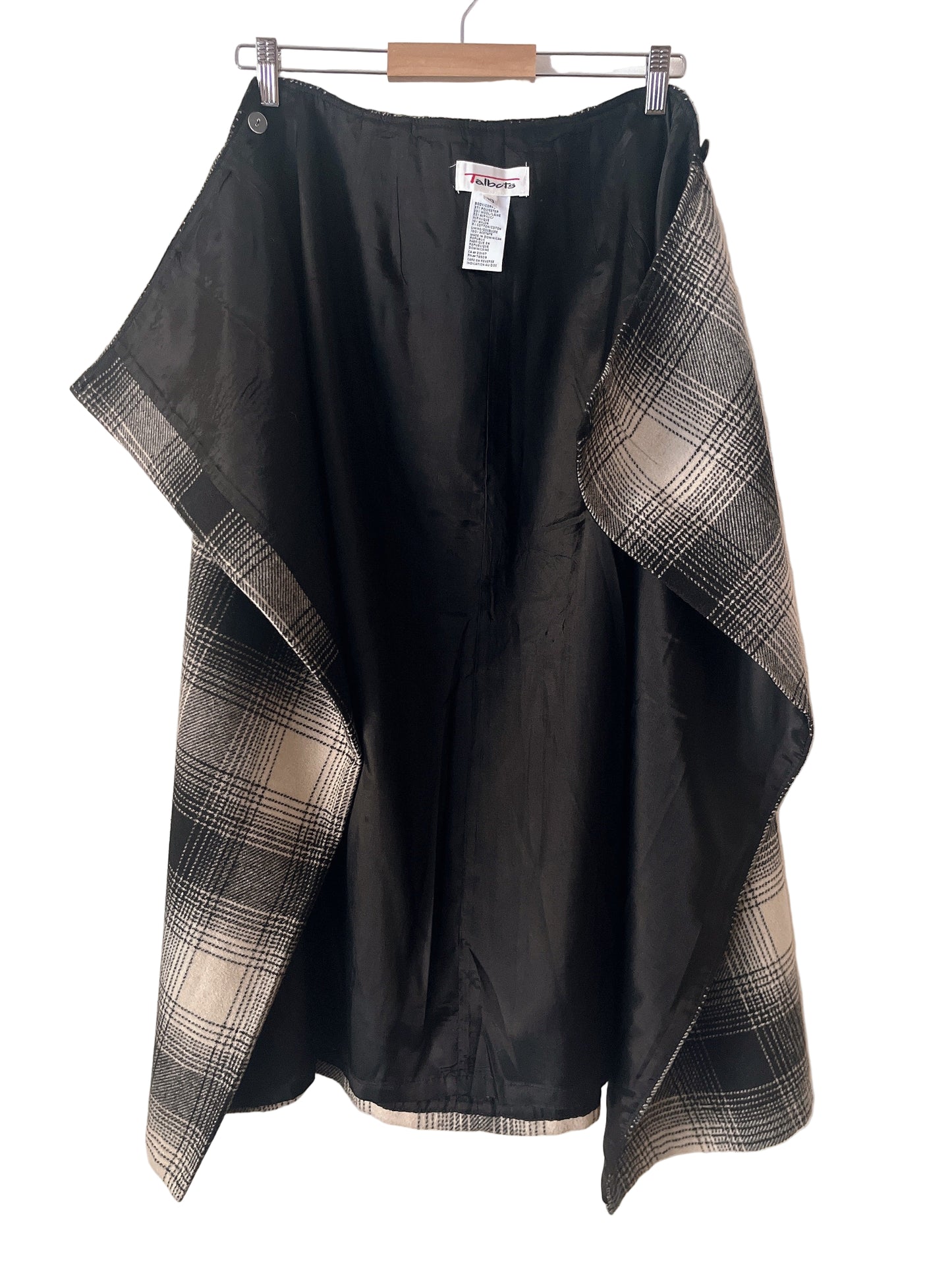 vintage b&w wrap skirt