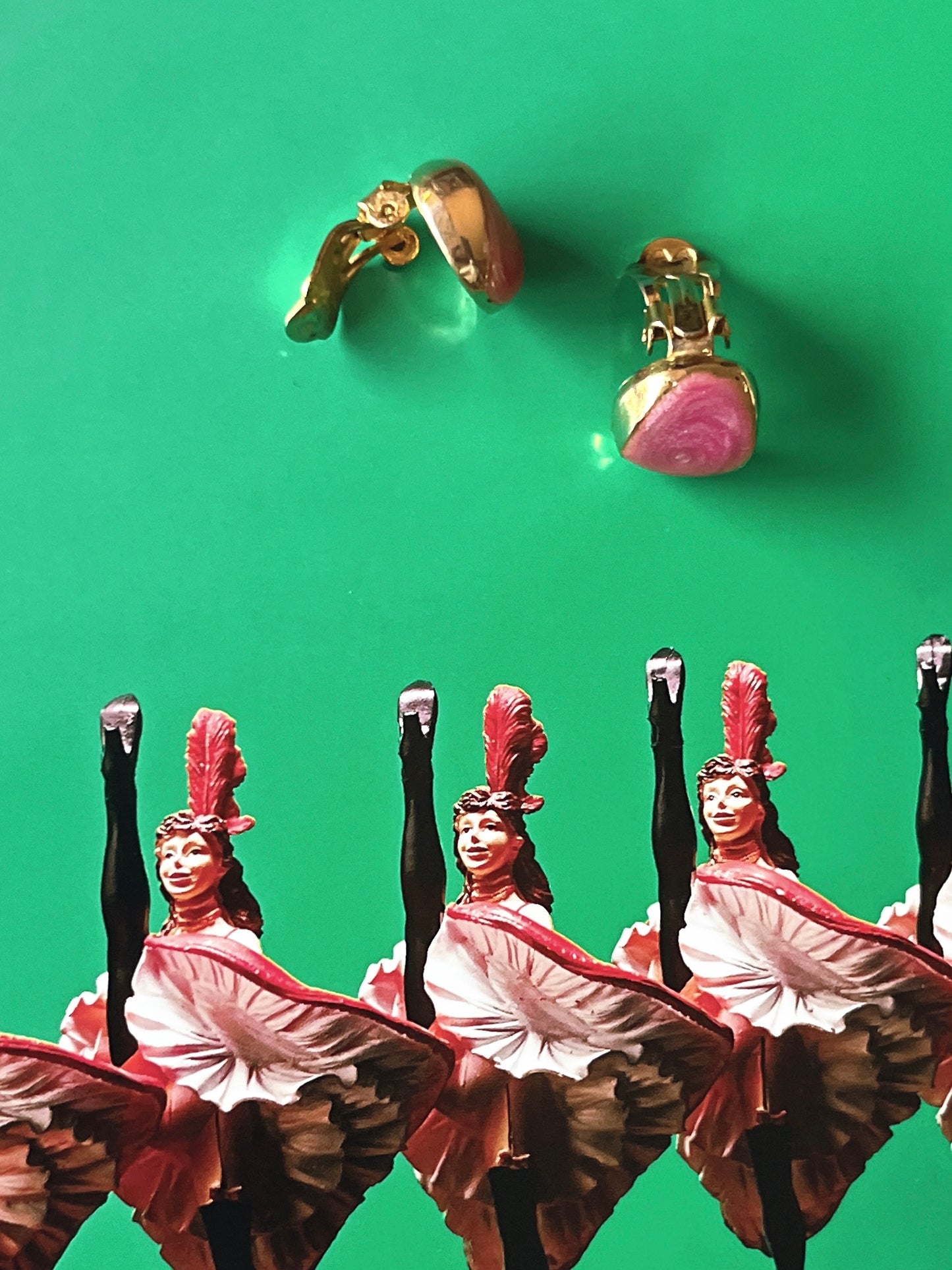 vintage pink × golden earrings