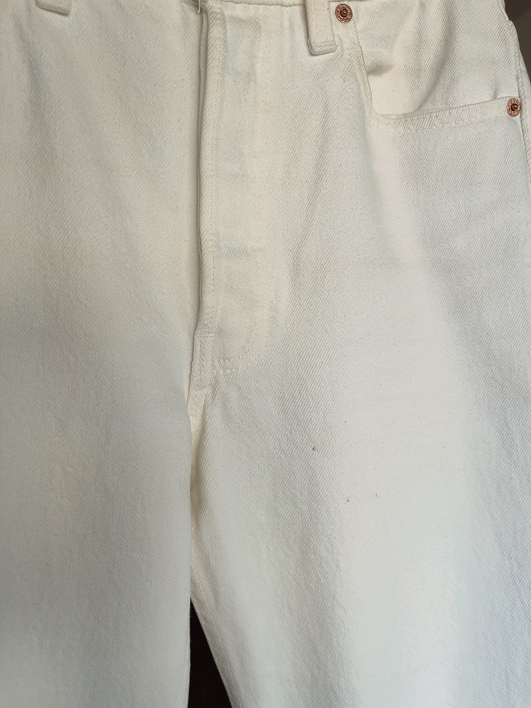 Levi's 501 cut-off white denim