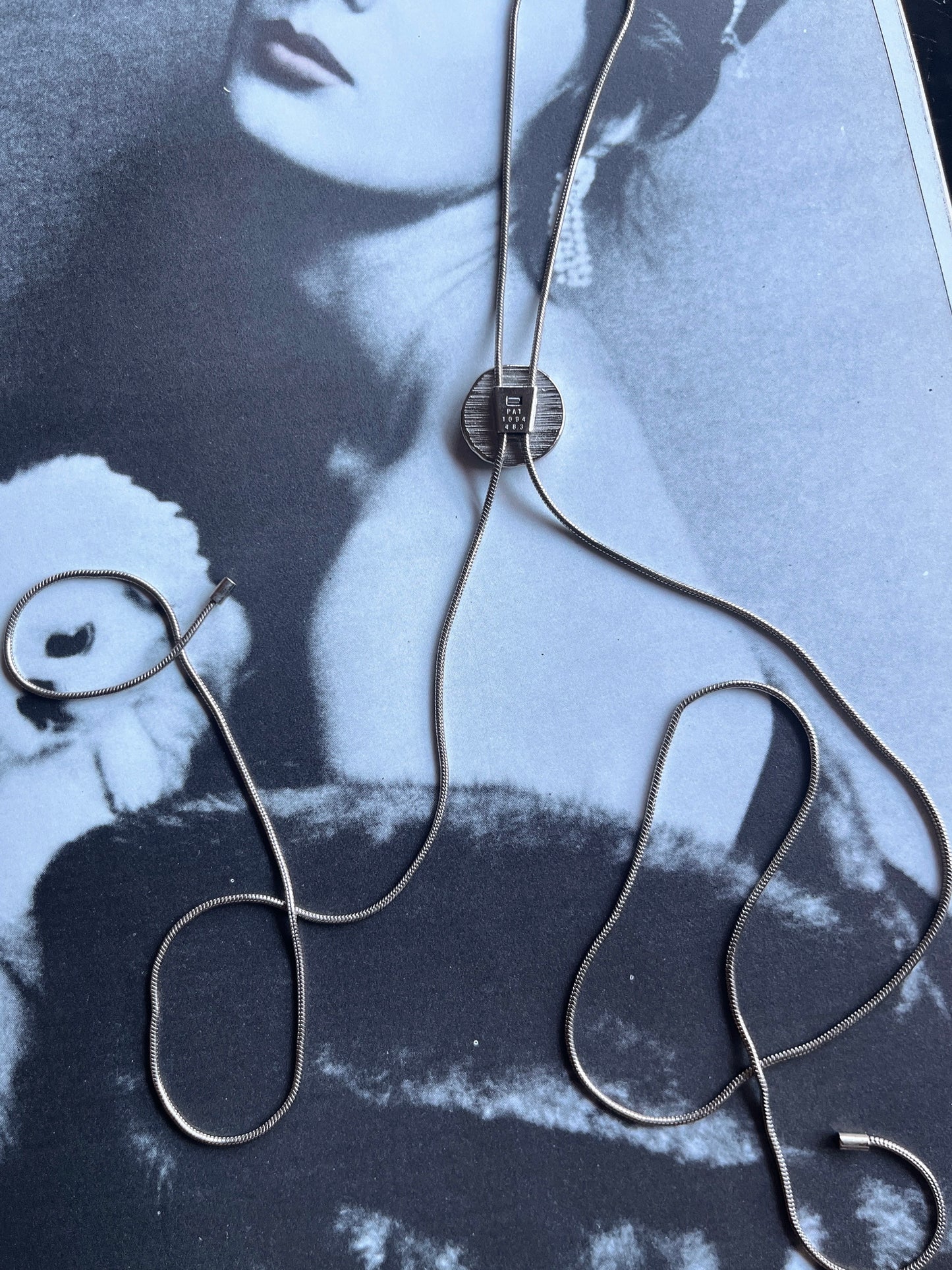 dots silver tie necklace