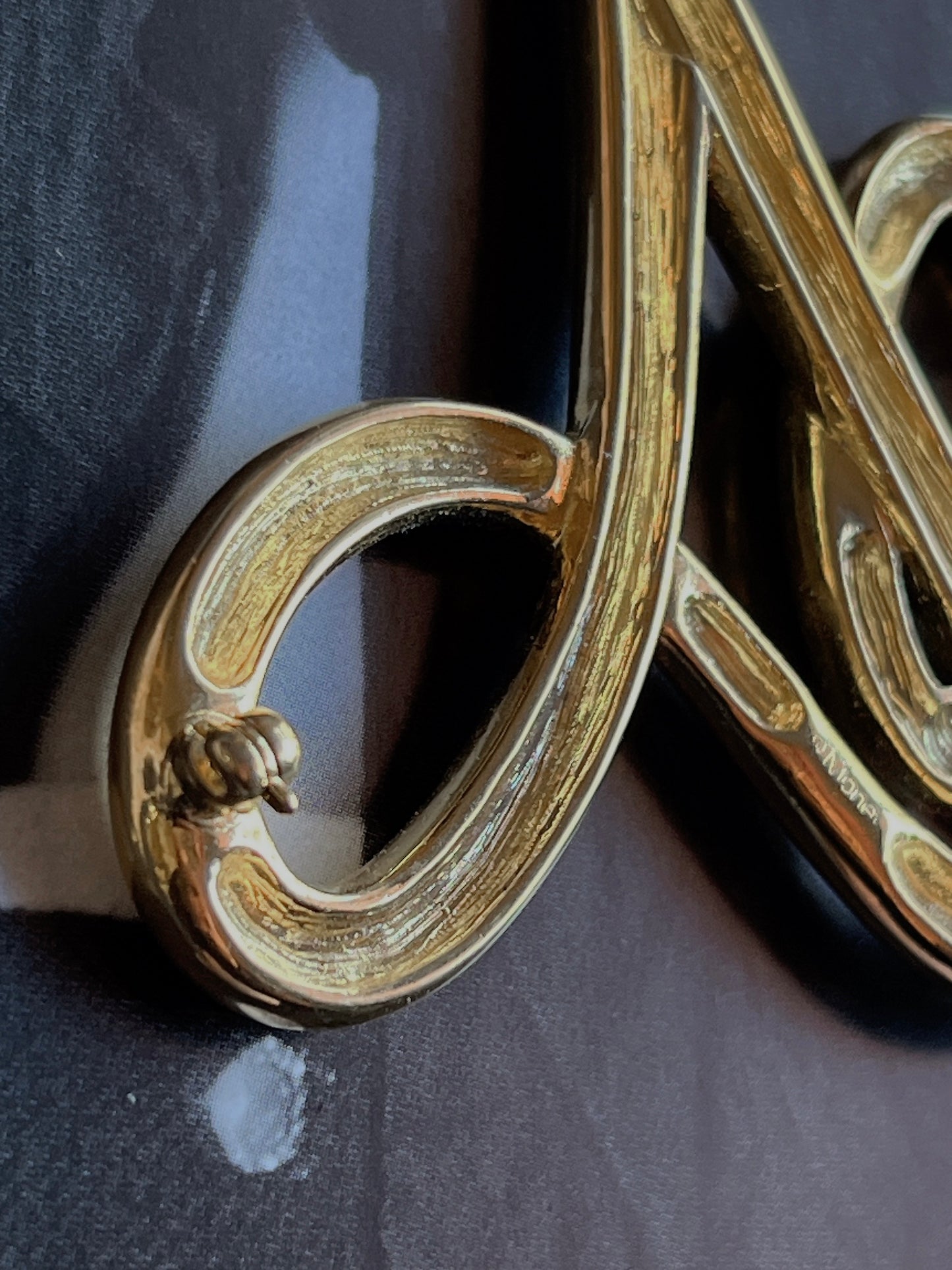 Monet vintage brooch