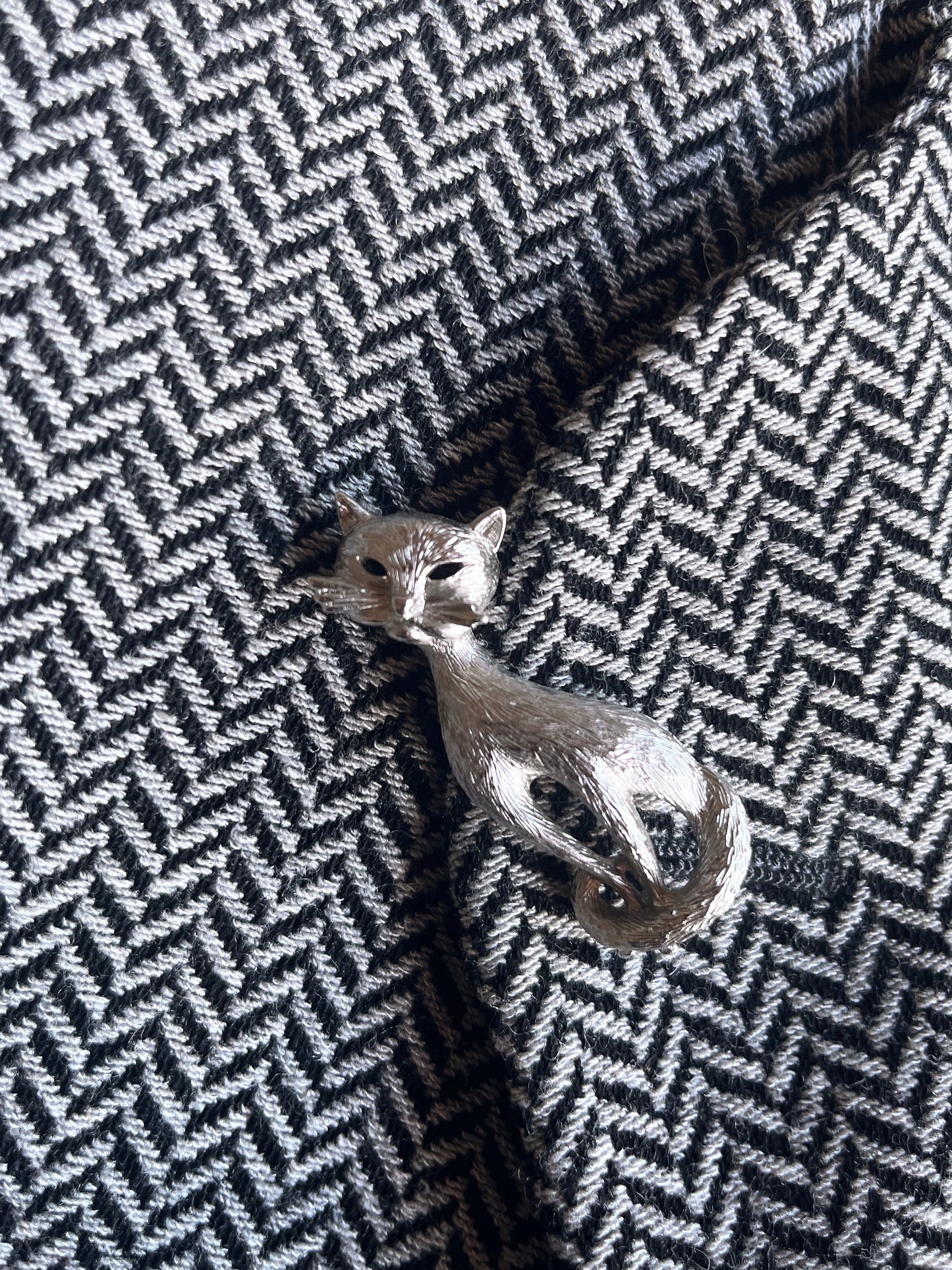 MONET vintage cat brooch