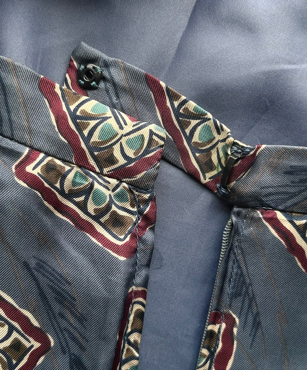 90s vintage silk pattern mini skirt
