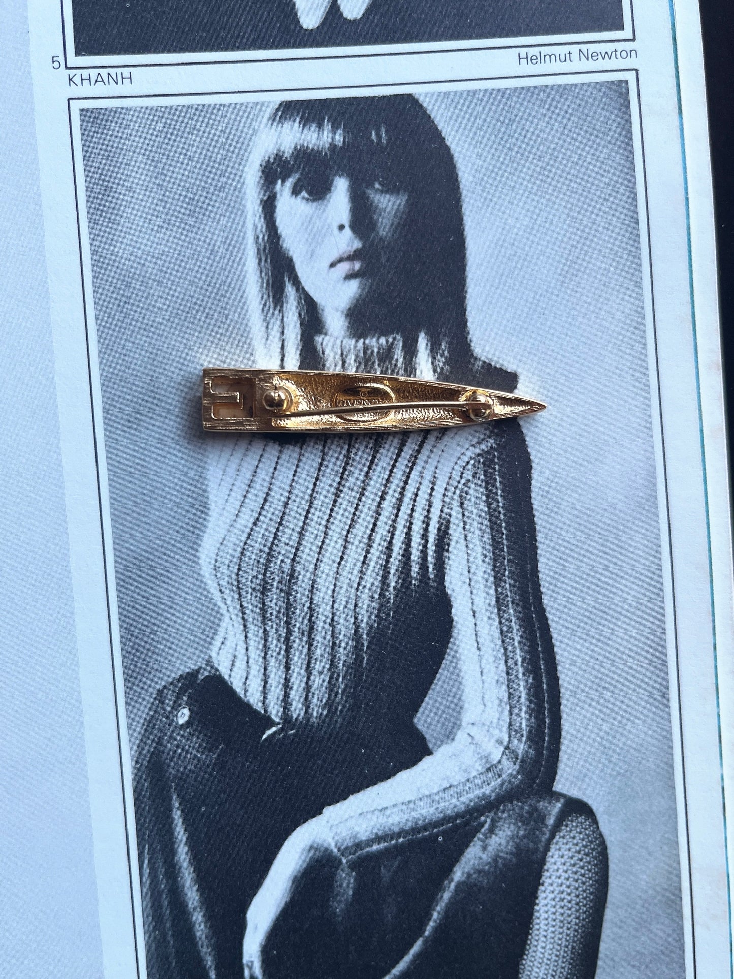 Givenchy 1979 logo brooch