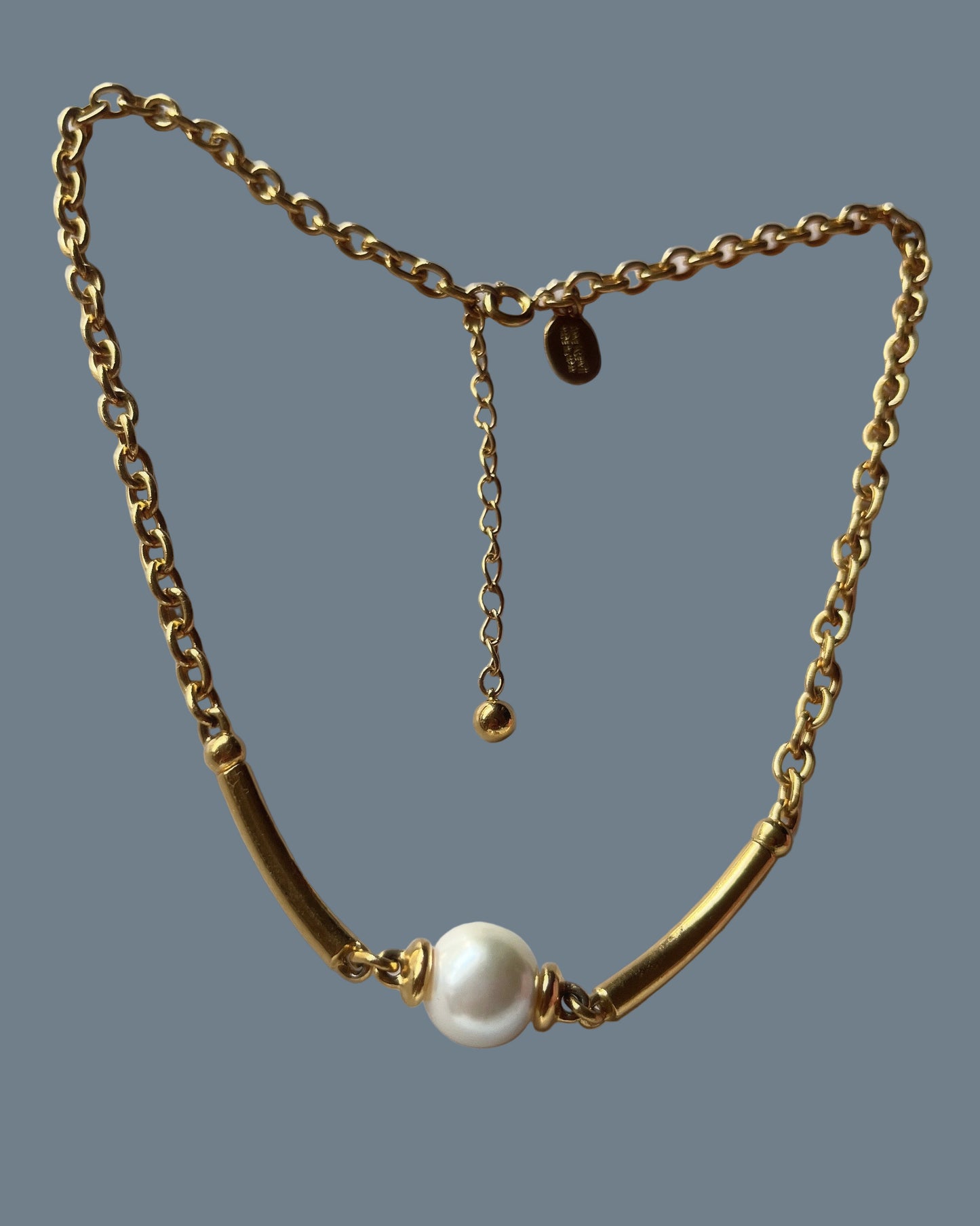 vintage Anne Klein pearl necklace