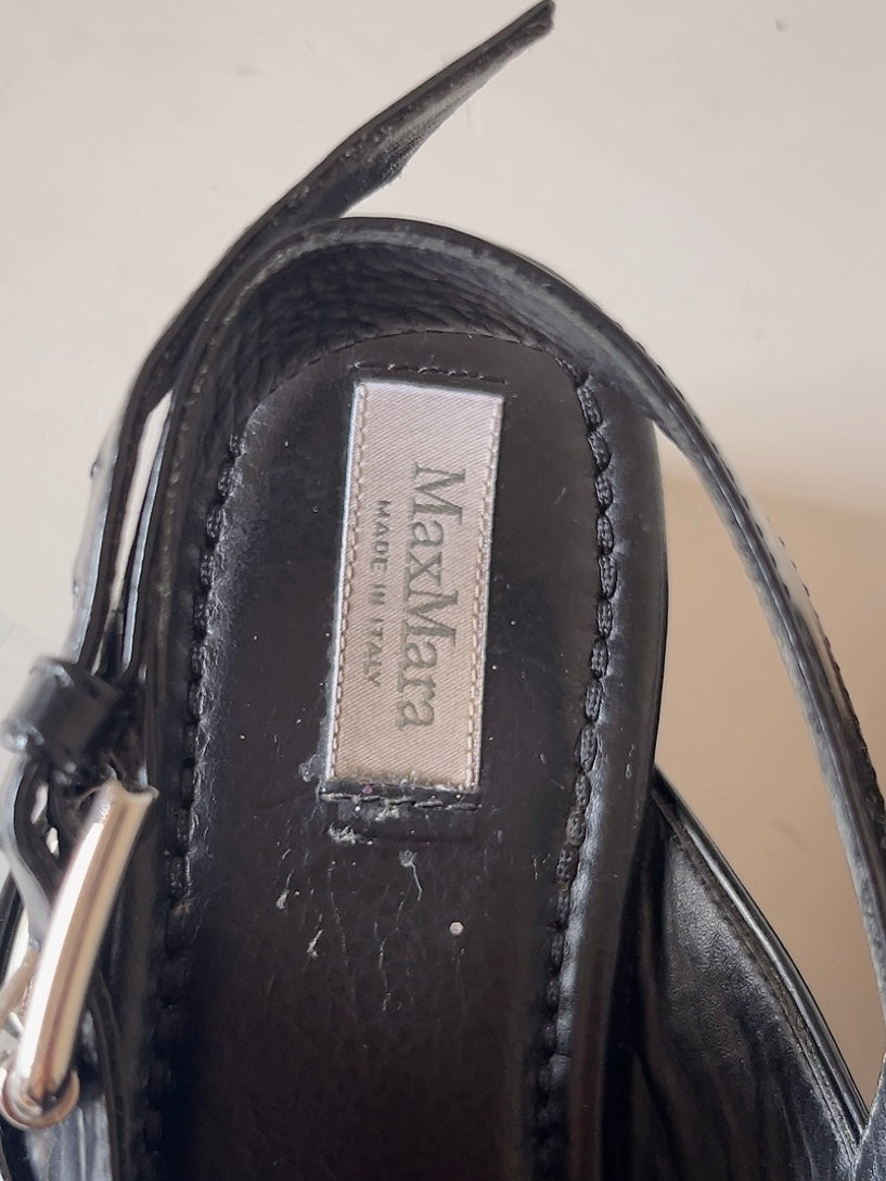 Max Mara black leather sandals