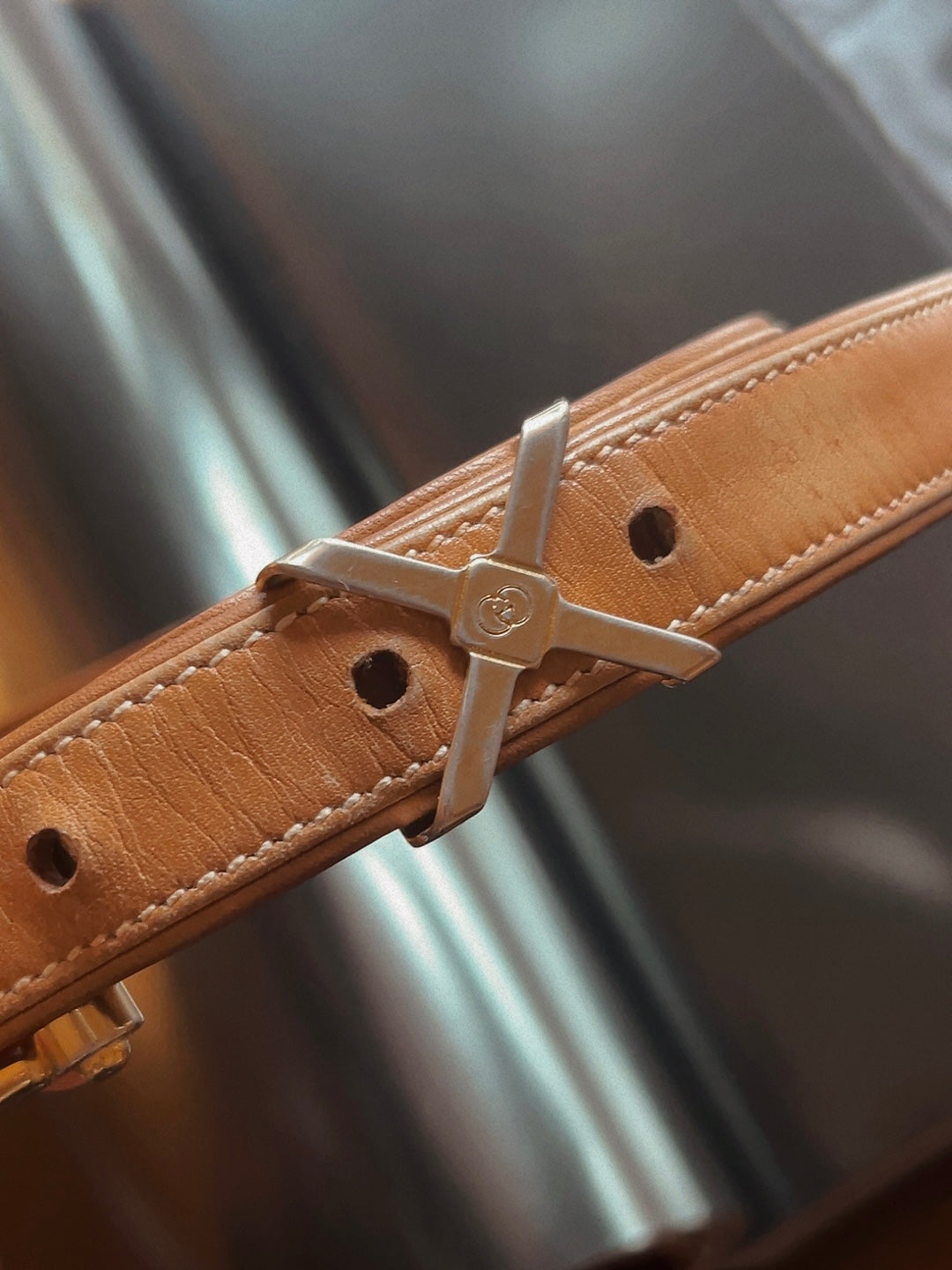 old GUCCI brown leather belt