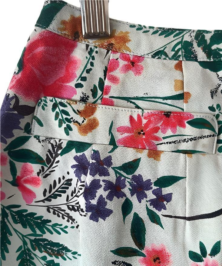 composition by KENZO floral mini skirt